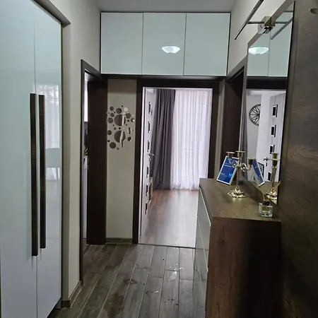 Sunny Apartment
