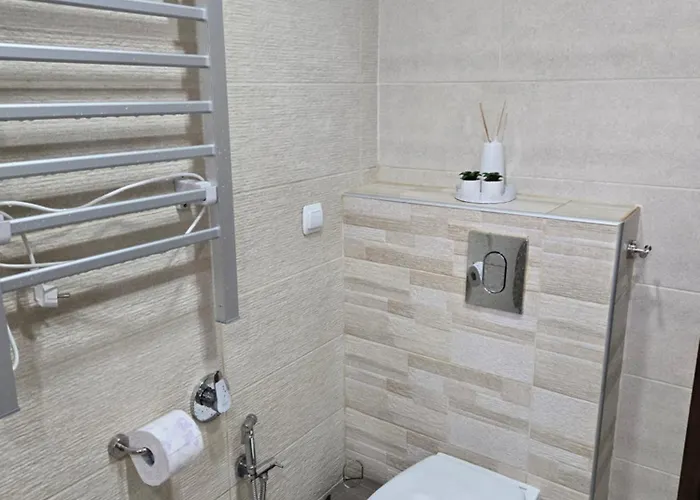 Sunny Daire Yukarı Cuma